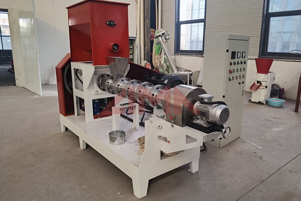 Grinding Equipment for Aquatic Feeds | The Fish Site